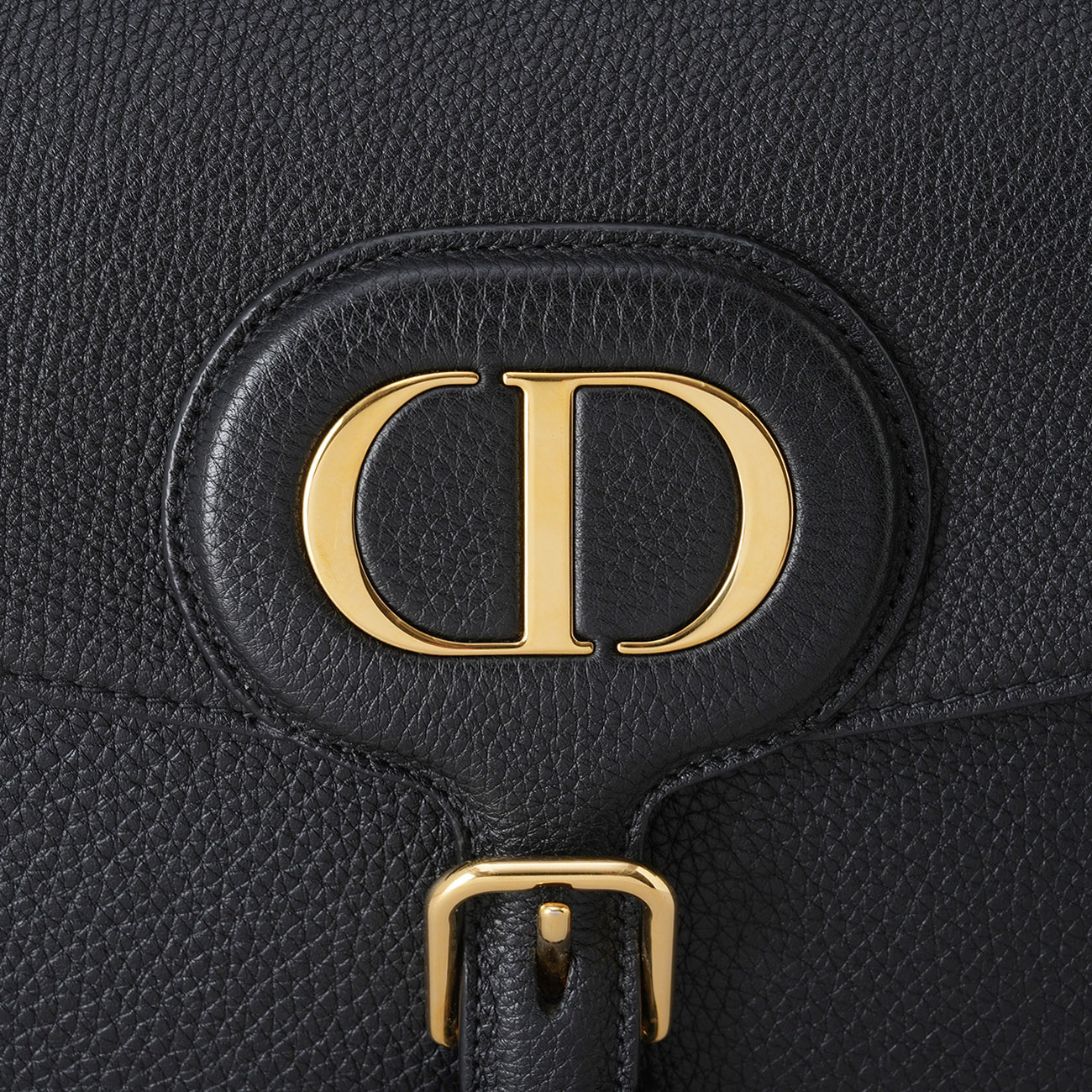 CHRISTIAN DIOR(USED)디올 바비백 라지 블랙 & 자수스트랩